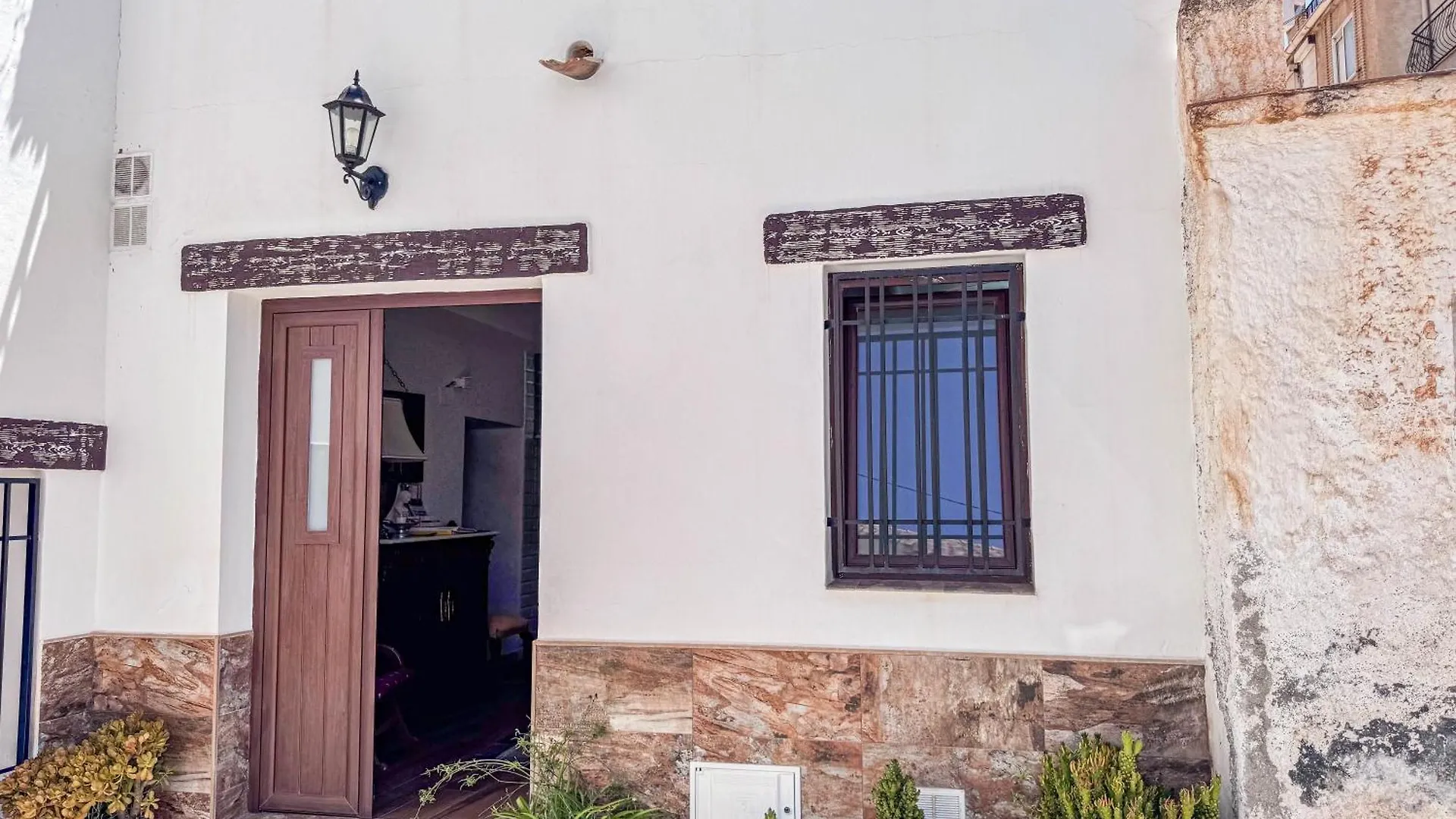 Сasa de vacaciones Casa cueva rural con diez dormitorios ideal grandes grupos Freila